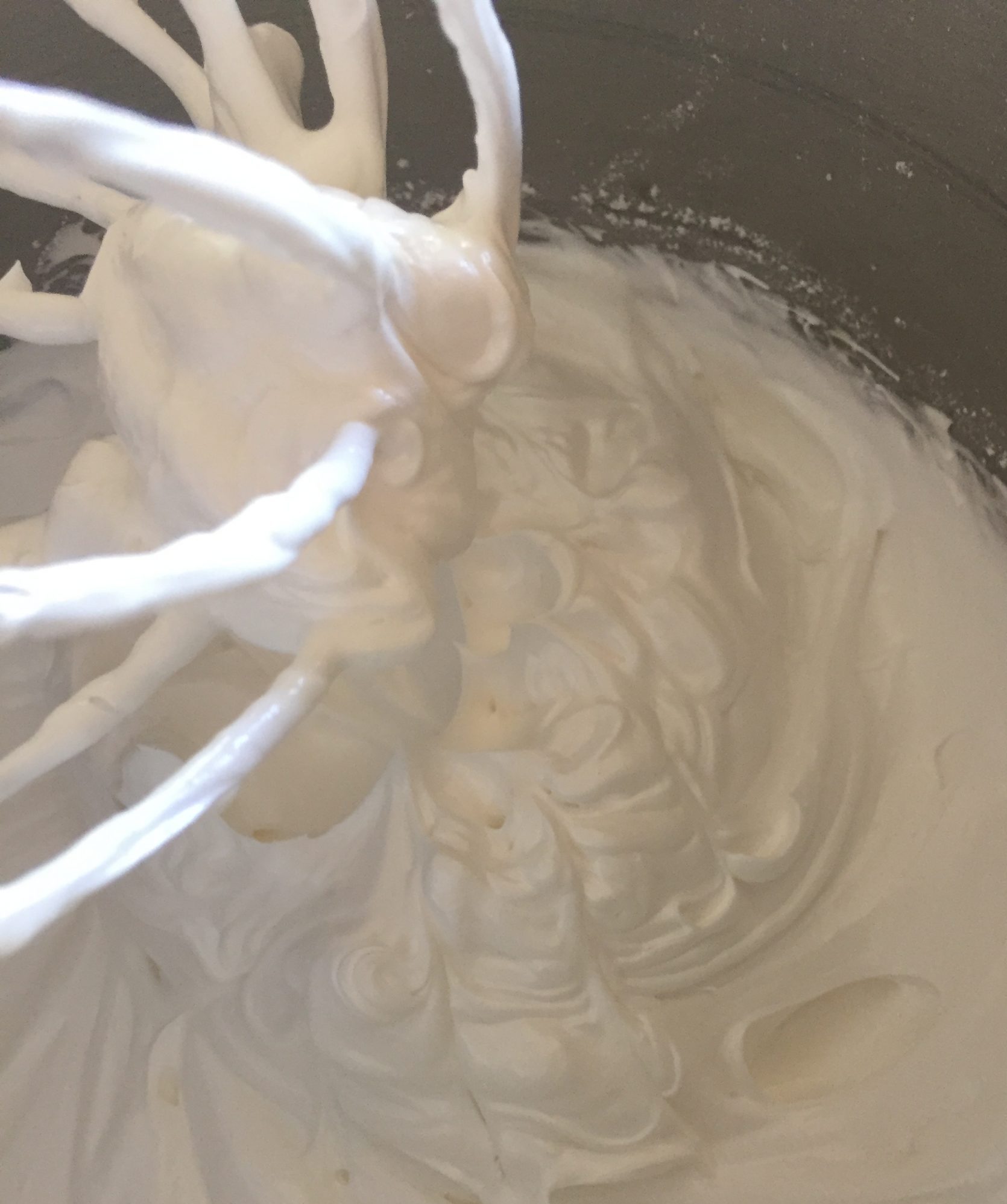 Pavlova recipe whipped firm egg whites with sugar