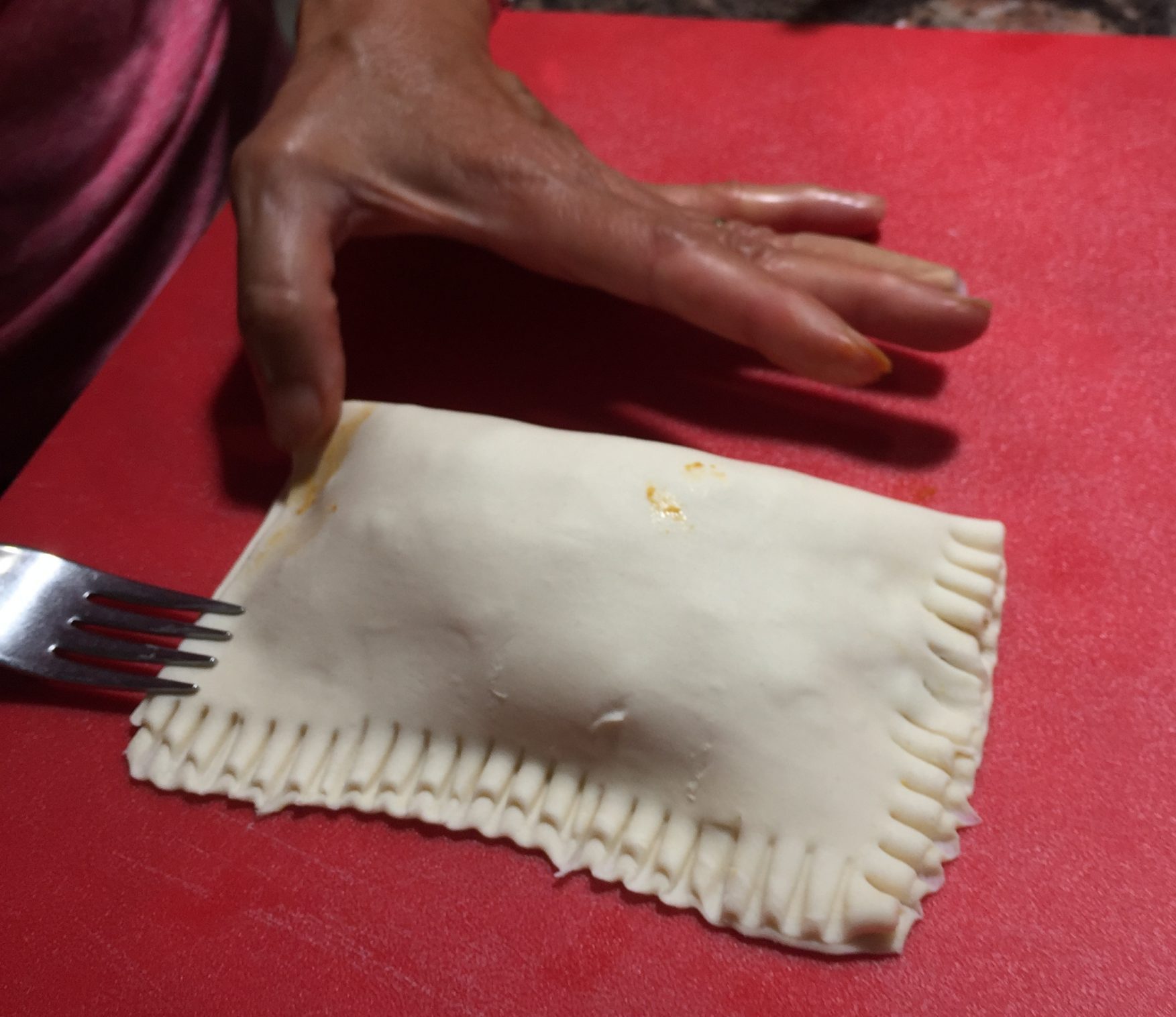 Seal pies with a fork