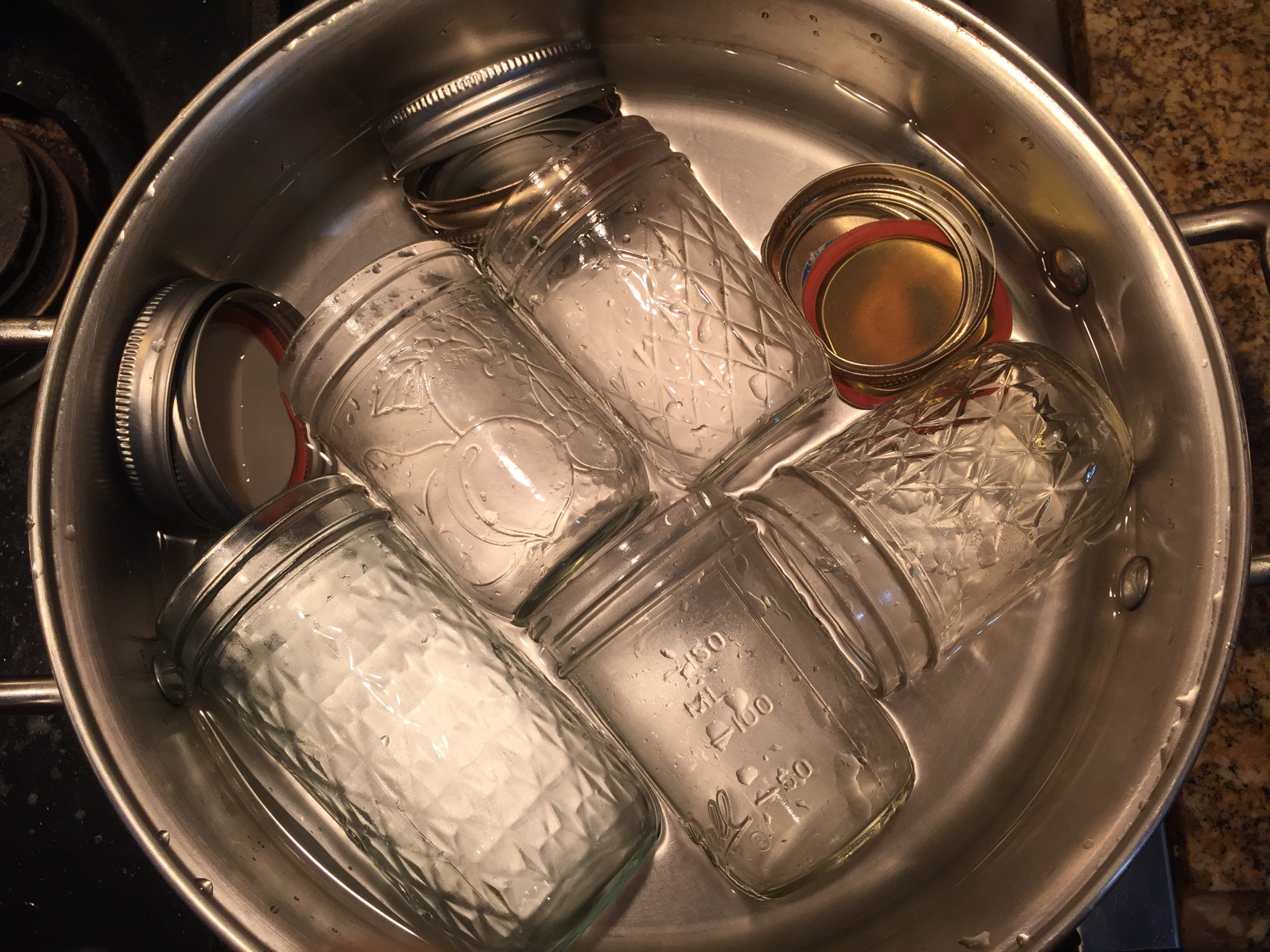 Boil canning jars
