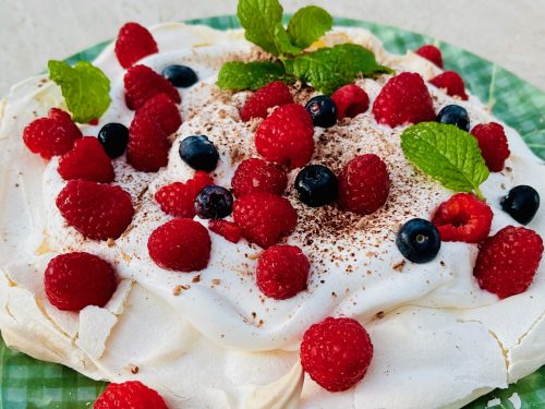 Best Pavlova Recipe with Cream and Berries
