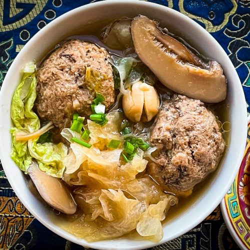 lions head meatball soup