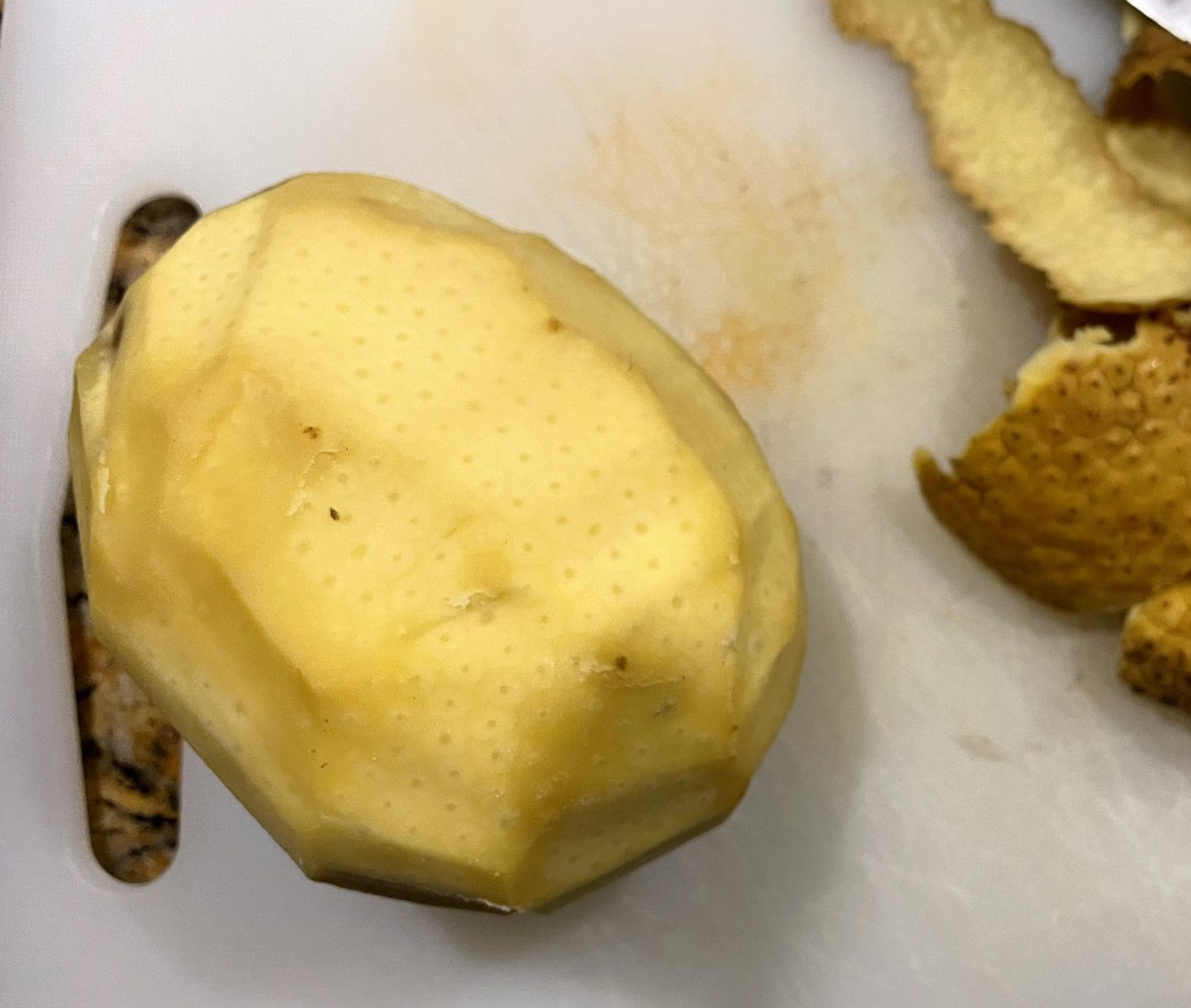 Peeled breadfruit.