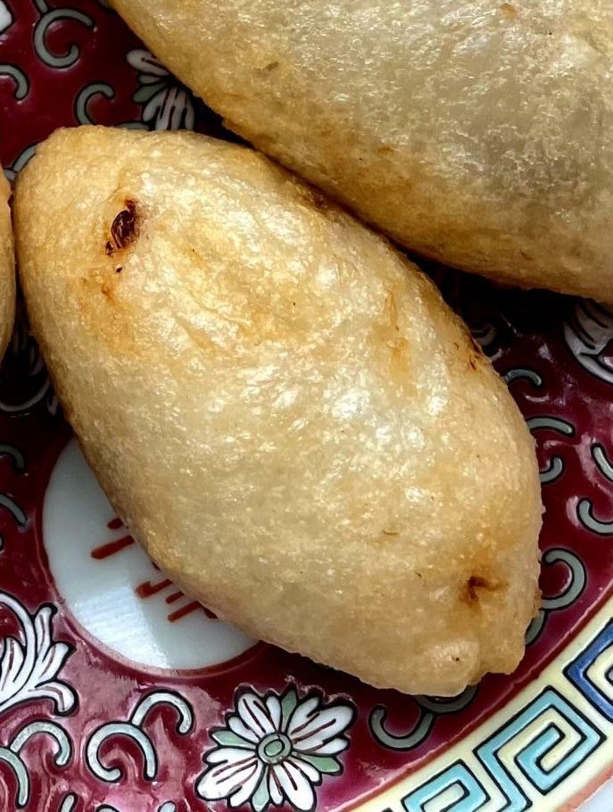 Fried glutinous rice dumplings