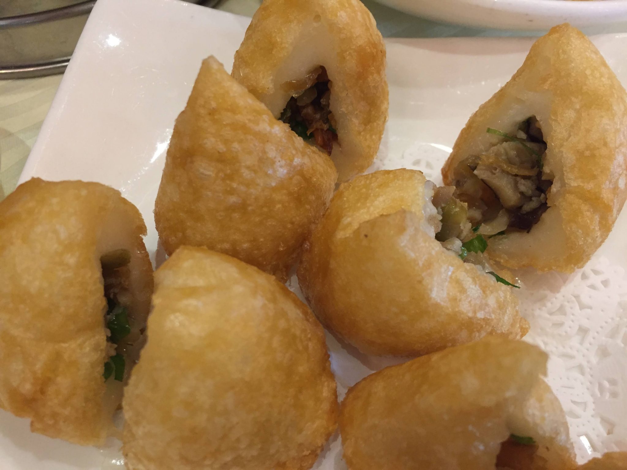 FRIED GLUTINOUS RICE DUMPLINGS 咸水角 sammywongskitchen