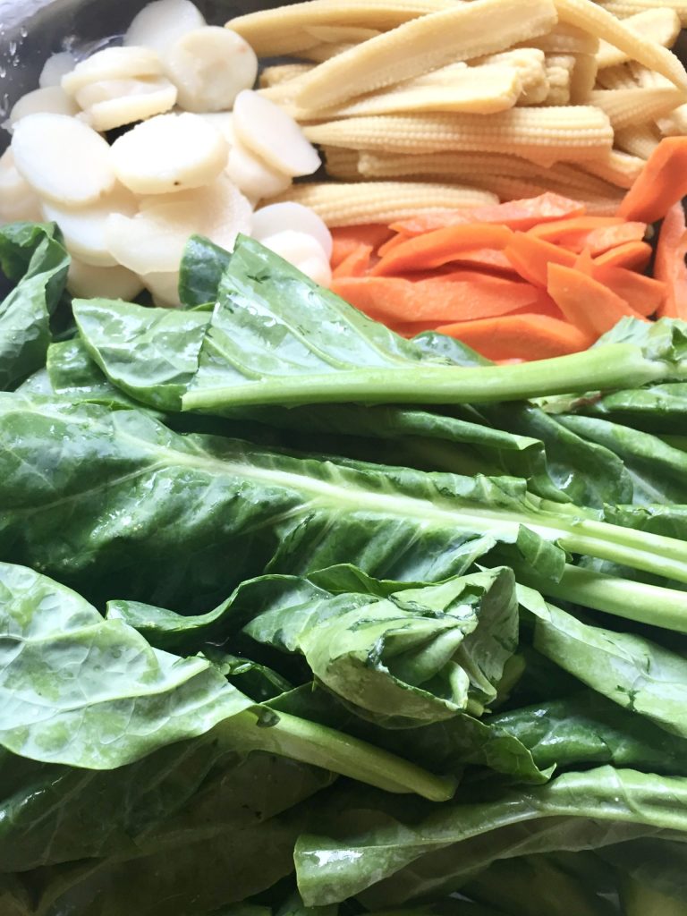 Selecting and cutting vegetables for stir fry - sammywongskitchen