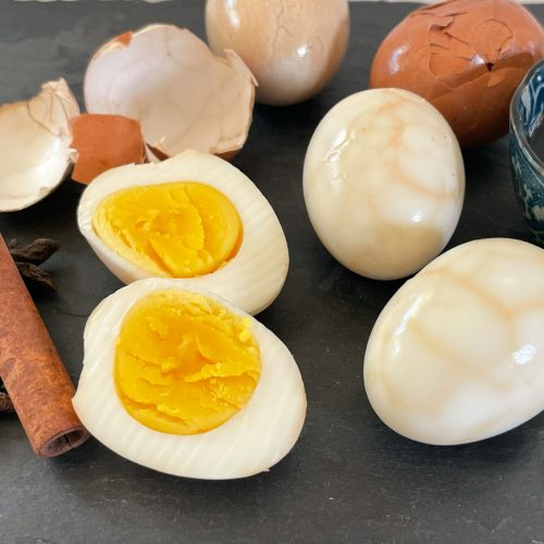 Marbled soy sauce eggs