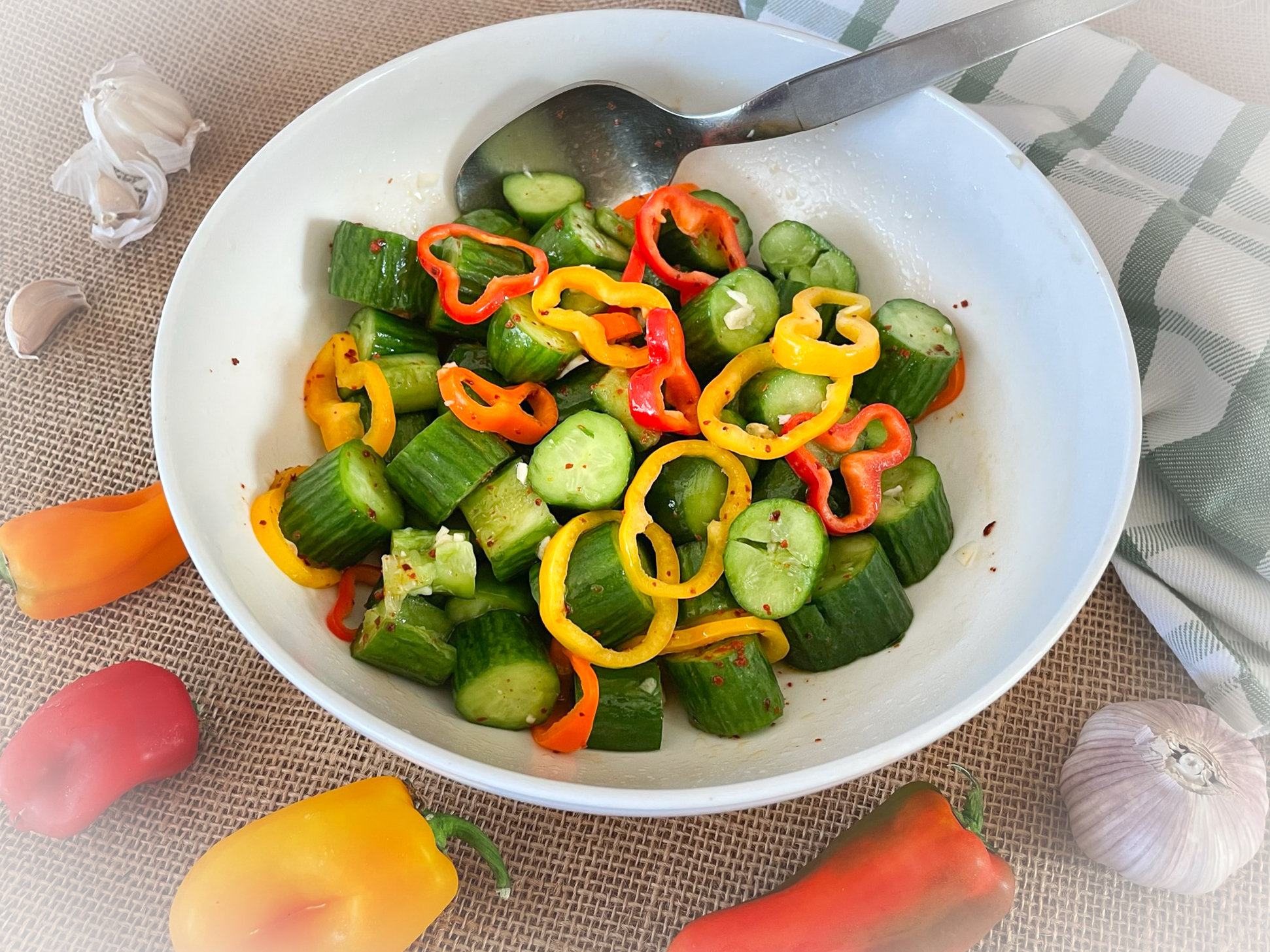 Smashed cucumber salad with peppers