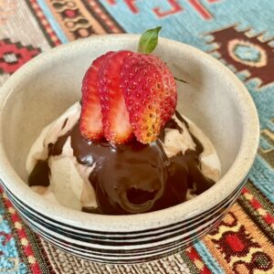 Fudgy chocolate sauce in less than a minute